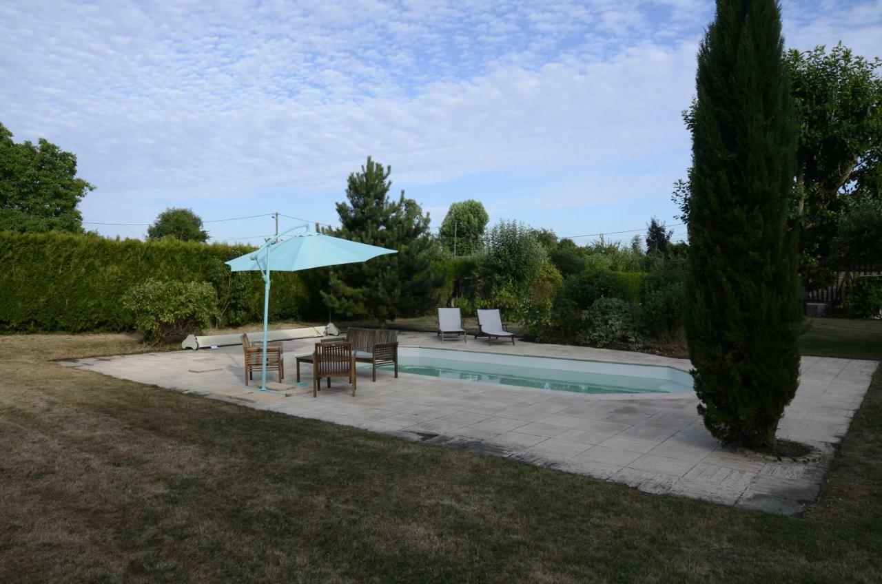 Gite De La Pature Le Thuit-Simer Exterior foto