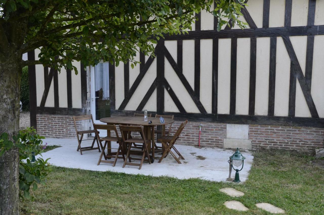 Gite De La Pature Le Thuit-Simer Exterior foto