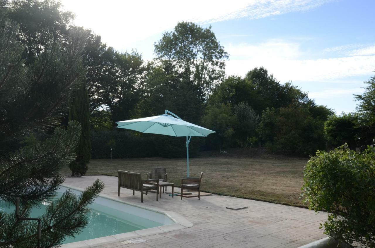Gite De La Pature Le Thuit-Simer Exterior foto